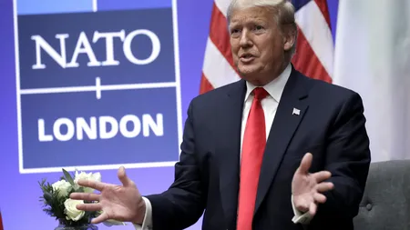 Donald Trump ameninţă cu ieşirea SUA din NATO dacă aliaţii nu 