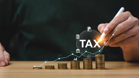 Taxe şi impozite locale 2025. Statul vrea să ia banii contribuabililor imediat după Anul Nou