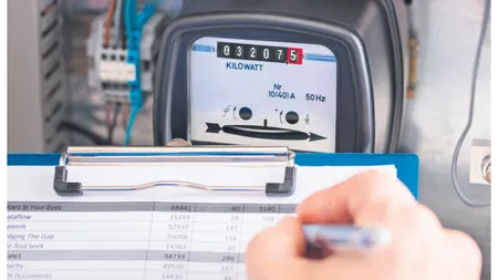 Prețurile la energia electrică explodează în 2025. Facturile românilor se dublează în noul an