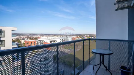 Apartament din Cluj, mai scump decât o vilă în Spania: „Voi în Cluj vă credeți în Monaco, mă jur!”, ”E cu vedere la Pacific?”