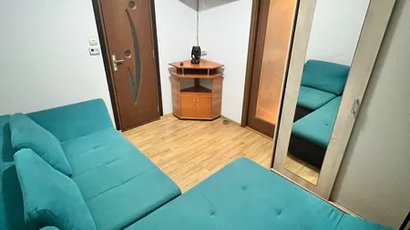 Garsoniera din Braşov care concurează preţurile din Cluj. Românii l-au taxat imediat pe proprietar: 