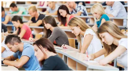 Fără burse pentru studenți. Reprezentanții Universității din București anunță întârzieri la plata burselor pentru studenții la doctorat în anul patru