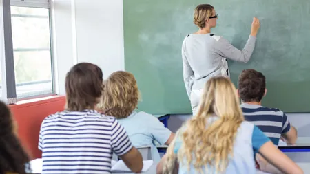 Apare o nouă materie în şcolile din România. De când va intra în programă şi cine o va preda