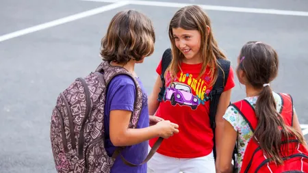 Se scurtează vacanța de vara. Ministrul Educației vrea ca elevii să vină mai mult la școală, în Franța