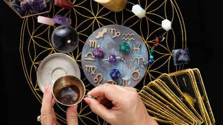 Horoscop 5 ianuarie 2024. Zi cu mulţi nervi, multe cheltuieli, dar şi recompense amoroase