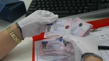 Permis auto 2025. Care români nu-şi vor putea schimba carnetul de şofer. Vor fi refuzaţi la ghişeu!