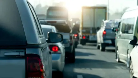 Codul Rutier 2025. Când se aplică regula ”fermoarului”