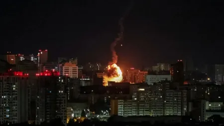 Război în Ucraina. Rusia a atacat Kievul cu drone, mai multe clădiri rezidenţiale au fost incendiate VIDEO