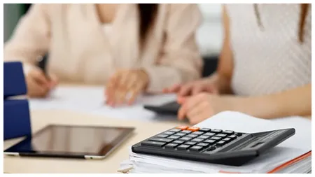 Ce taxe și impozite plătesc românii care au PFA în 2025. Majorarea salariului minim are un efect direct asupra lor