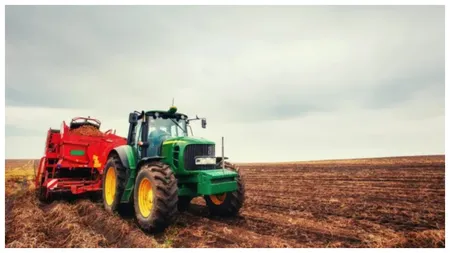 APIA oferă subvenții pentru motorină. Cât primesc fermierii la hectar în funcție de animale și cultură