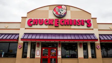 Chuck E. Cheese intenționează să se extindă în România printr-un sistem de francize