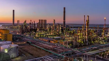 Rafinăria Petrobrazi a devenit principala sursă de benzină a Ucrainei
