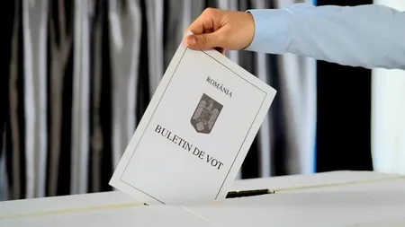 SONDAJ CURS Cu cine ar vota bucureştenii dacă duminica viitoare ar avea loc alegeri prezidenţiale şi parlamentare. Scor foarte strâns între primele două locuri