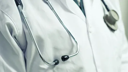 În ce condiții se acordă concediul medical în 2025. Românii primesc mai puțini bani dacă se îmbolnăvesc și stau acasa