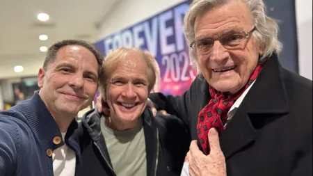 Florin Piersic, aplaudat minute în șir de publicul venit pentru Richard Clayderman. Incredibil cât a durat discursul său!