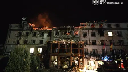 Rusia face prăpăd în Ucraina. Bilanțul ultimelor atacuri - cel puțin cinci morți și 33 de răniți. A fost bombardat și un hotel în care se aflau americani și britanici!