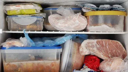 Alimentele congelate care expiră mai repede decât crezi. Cum să le păstrezi corect