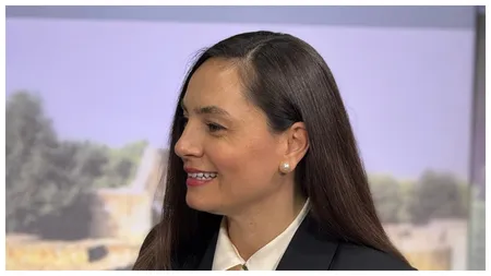 Anamaria Gavrilă a chemat Poliția la Parlament pentru că ar fi fost agasată de jurnaliști. Polițiștii au amendat-o pentru că a sunat fără motiv la 112