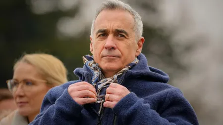 Călin Georgescu, la poliție pentru controlul judiciar. Prima apariție după ce i-a fost respinsă candidatura la prezidențiale