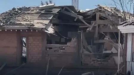 Coreea de Sud - 15 persoane rănite, după ce două avioane de luptă au lansat din greșeală opt bombe asupra unui sat aflat la 25 de km de Coreea de Nord