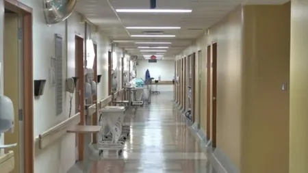 Guvernul va modifica Ordonanţa prin care pensionarii erau obligaţi să renunţe la posturile din spitale şi alte instituţii publice