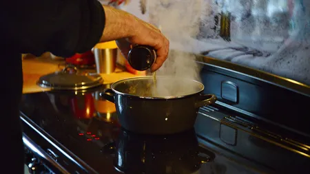 Cele mai ieftine rețete de Post. Ingredientele costă cel mult 30 de lei, iar mâncarea iese delicioasă