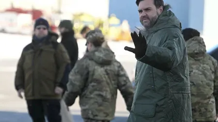 JD Vance şi soţia sa, primiţi cu ostilitate în Groenlanda: 