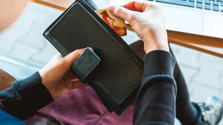 Banii cash ar putea dispărea din Europa. UE vrea să limiteze semnificativ plățile în numerar
