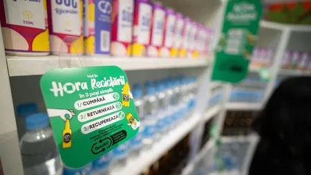 Ziua Mondială a Reciclării. Cantitatea de ambalaje SGR returnate de români în 2024, suficientă cât să umple Casa Poporului