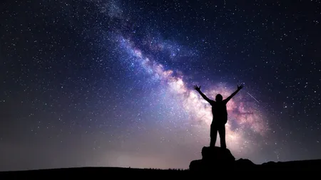 7 aprilie este CEA MAI NOROCOASĂ zi a săptămânii pentru aceste 3 ZODII. Ce le aduce finalul lui Mercur RETROGRAD de primăvară 2025