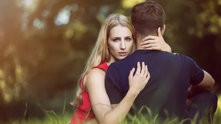 Topul celor mai geloase zodii. Cine nu iartă nicio privire, cine trece peste orice infidelităţi