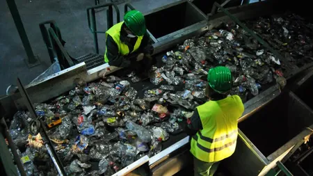 Locuri de muncă pe bani europeni. Se construiesc 26 de fabrici de reciclare prin PNRR