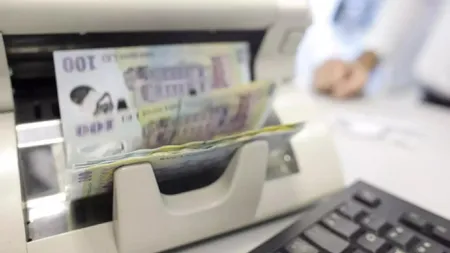 Unde este mai bine să îți ții economiile? Titluri de stat sau depozite în bănci?