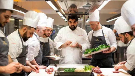 Experiență culinară de excepție de Paști la Bistrot Torino: Un festin pregătit de Chef Antonino Cannavacciuolo