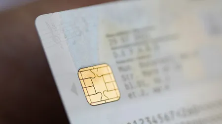 De când se emite noua Carte Electronică de Identitate şi cât costă. Ce avantaje are buletinul cu cip