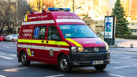 Un băiat de 14 ani s-a aruncat de la etaj, în Bucureşti. Se afla în casă cu tatăl lui 