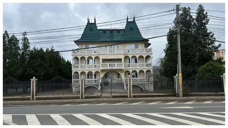 Cât costă o vilă din Iași cu 13 camere. Prețul a fost redus, dar nimeni nu vrea să o cumpere