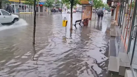 Meteorologii ANM anunță vreme rece și ploi, în această săptămână. De când se încălzește PROGNOZA METEO 26 mai - 8 iunie