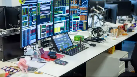 Bloomberg, după cursul BNR: 