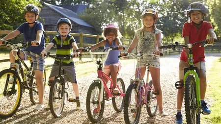 Bicicletele pentru copii – mai mult decât joacă, un pas spre dezvoltare