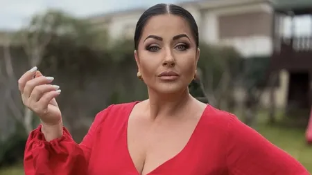 Gabriela Cristea a intrat din nou în atenţia internauţilor. Cum a fost surprinsă vedeta: 
