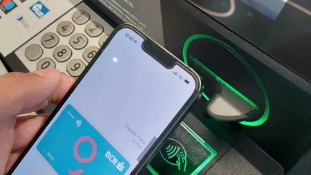 Dispar cardurile bancare. Ce se întâmplă cu banii românilor care au cont şi card la bancă