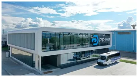 O nouă fabrică gigant, cu patron român, se construiește în România. Colosul industrial investește masiv în energia regenerabilă