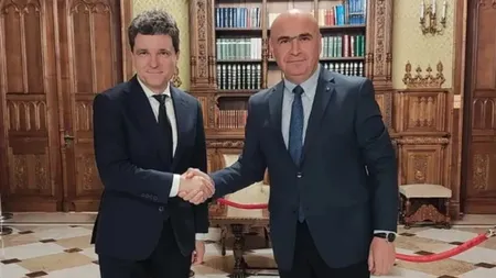 Guvernul Ilie Bolojan a depus jurământul la Palatul Cotroceni: „Ne vom da măsura dedicării noastre în serviciul României”. Nicușor Dan: „O să fie un drum lung, dar sunt optimist!”