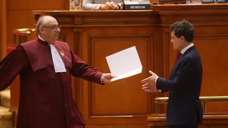 CCR îl fierbe la foc mic pe Nicuşor Dan. Decizia anunţată miercuri de judecători