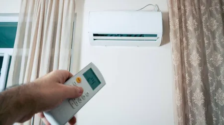 Care este momentul ideal pentru a porni aerul condiţionat. Poţi răcori rapid casa şi vei plăti mai puţin la curent