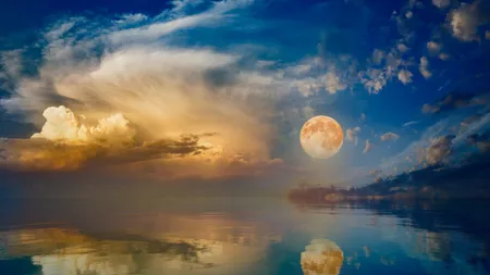 Luna Plină a Sturionului în Vărsător: 9 august 2025. Ce să faci și ce să nu faci pentru a valorifica vibrațiile și a profita la maximum de această aventură lunară