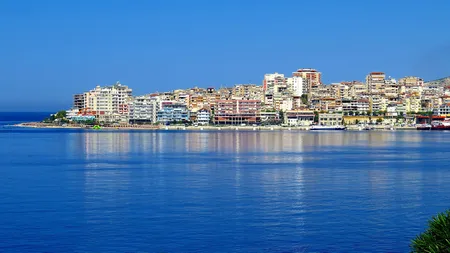 Românii au prins gustul vacanțelor lângă casă și fug de Grecia, Italia și Turcia. Noua destinație a anului 2025 are peisaje de top