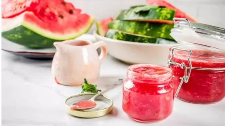 Rețetă de gem din pepene verde fără zahăr. Ingredientul secret care îi dă un gust aparte