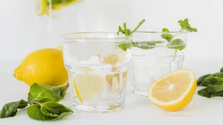 Băutura minune care te scapă de pofta de dulce. Se prepară foarte ușor cu ingrediente pe care le ai în frigider